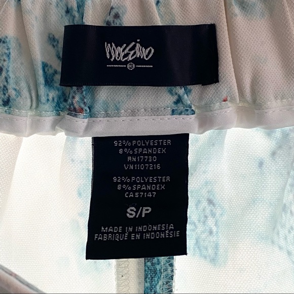 Mossimo Multi-Color Pleated Shorts - Picture 4 of 6